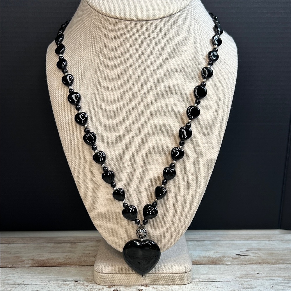 Danbury Mint Black Onyx and 925 Sterling Heart  Necklace